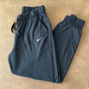 Nike Black Jogger Sweatpants Women’s Size Medium